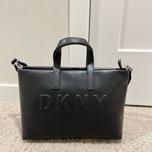 DKNY Tilly Logo Top Zip Tote Black